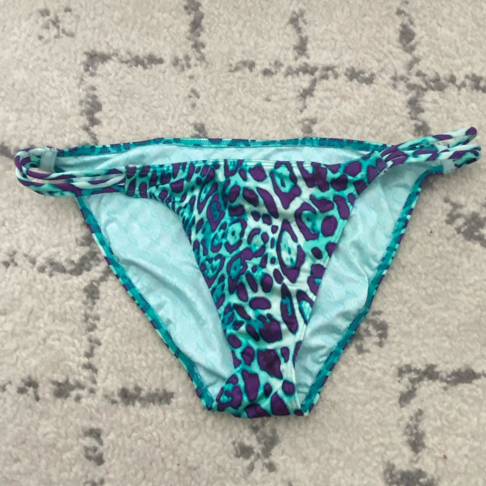VS Blue/purple leopard swim bottoms